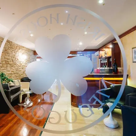 Aparthotel Irish House