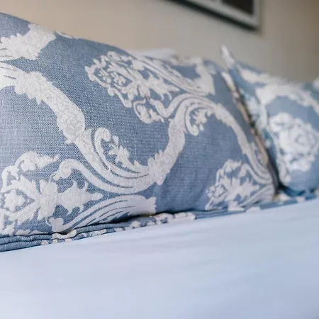 Aparthotel Irish House 4*